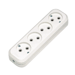 Колодка удлинителя  4 гнезда